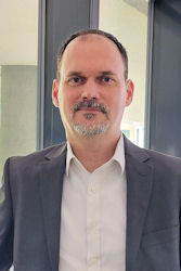 Cserháti László